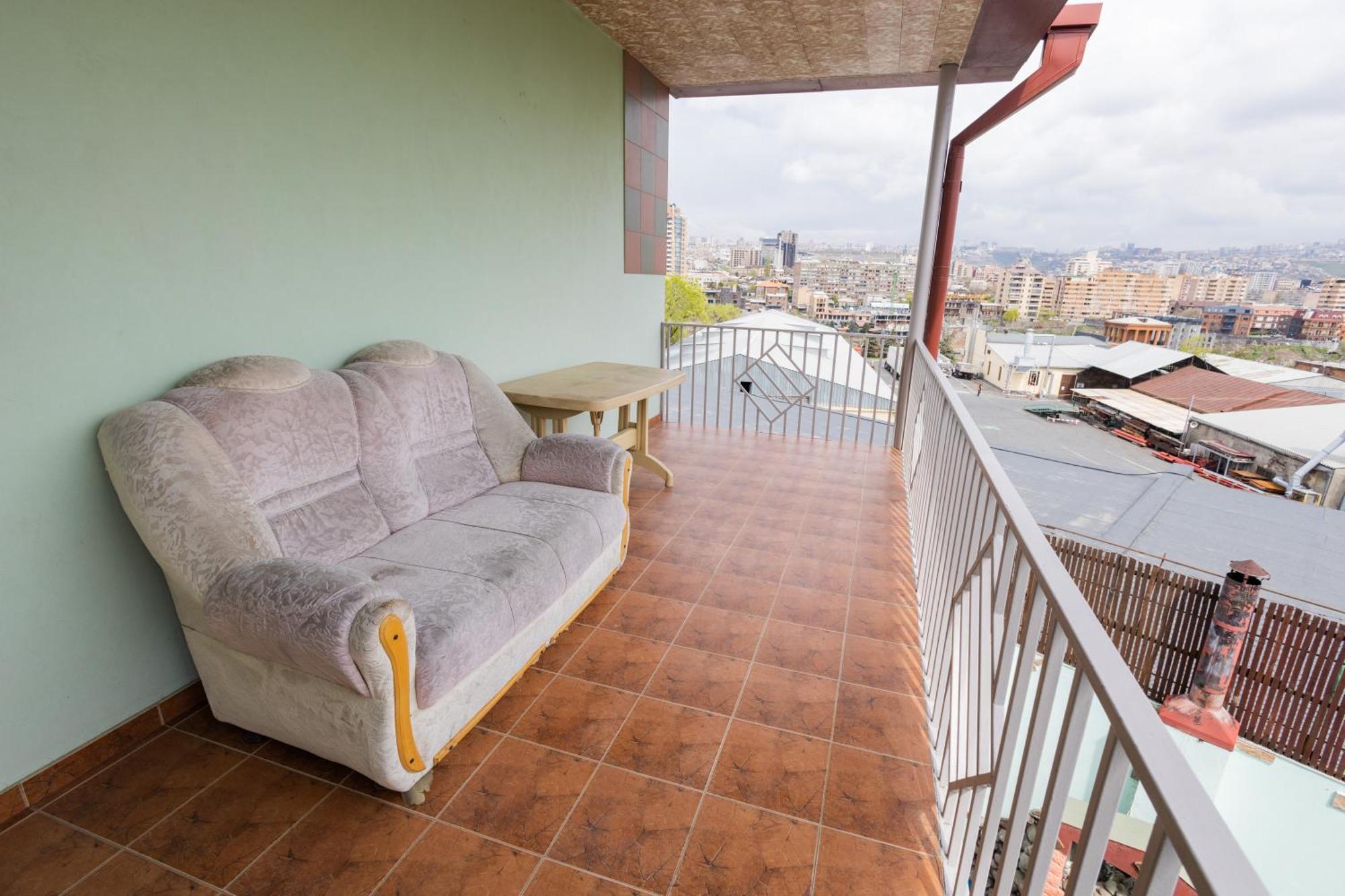 Yan Hotel Yerevan Exterior foto